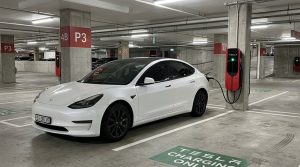 locate tesla destination chargers