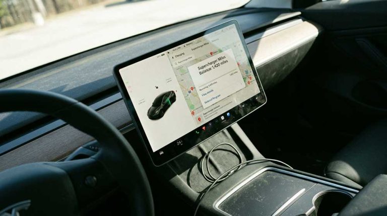 Loyalty Info: When Do 1000 Tesla Supercharger Miles End?