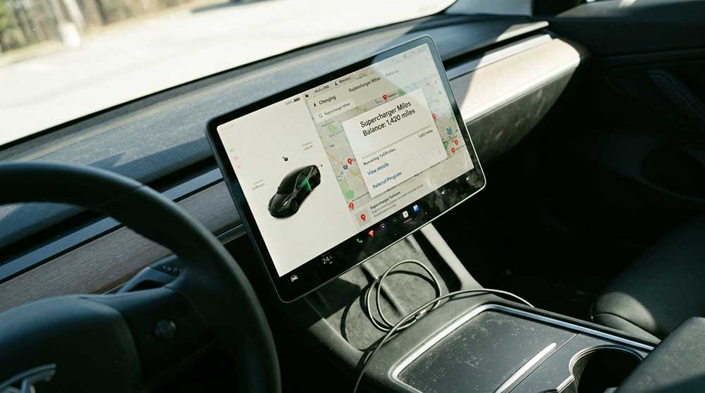 Loyalty Info: When Do 1000 Tesla Supercharger Miles End?
