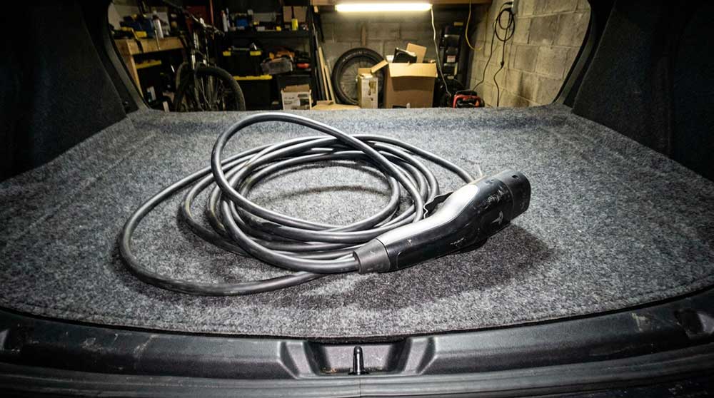 Pro Guide: Which Charging Cables Come With Your New Tesla?