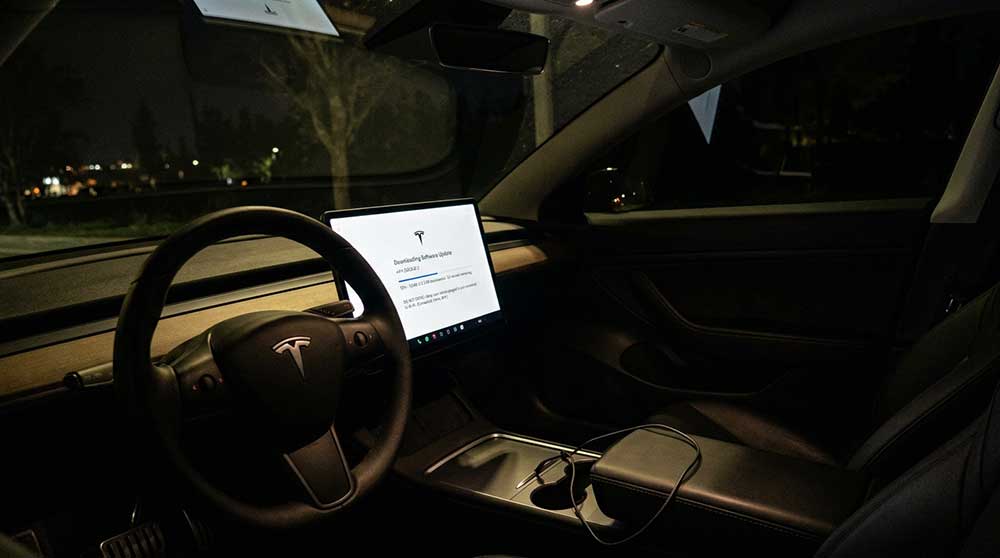 Software Pro: How Do Tesla Software Updates Function?
