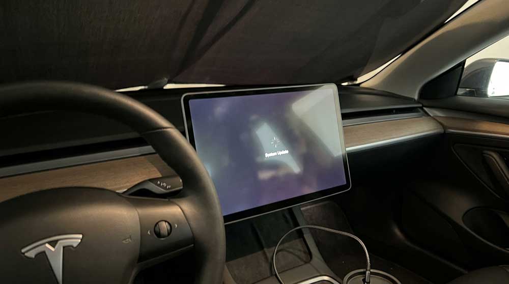 System Fix: How Do You Reboot Your Tesla Computer?