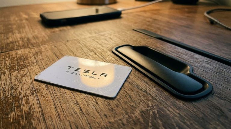 tesla key card fails troubleshoot