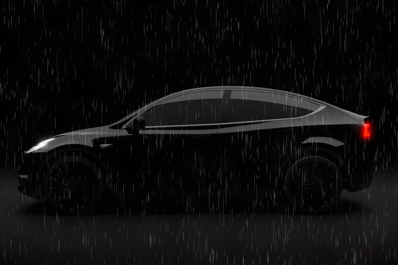 How-Does-a-Tesla-Handle-Heavy-Rain