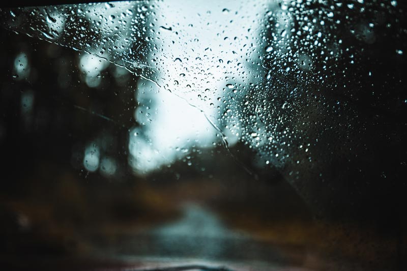 tesla-windshield